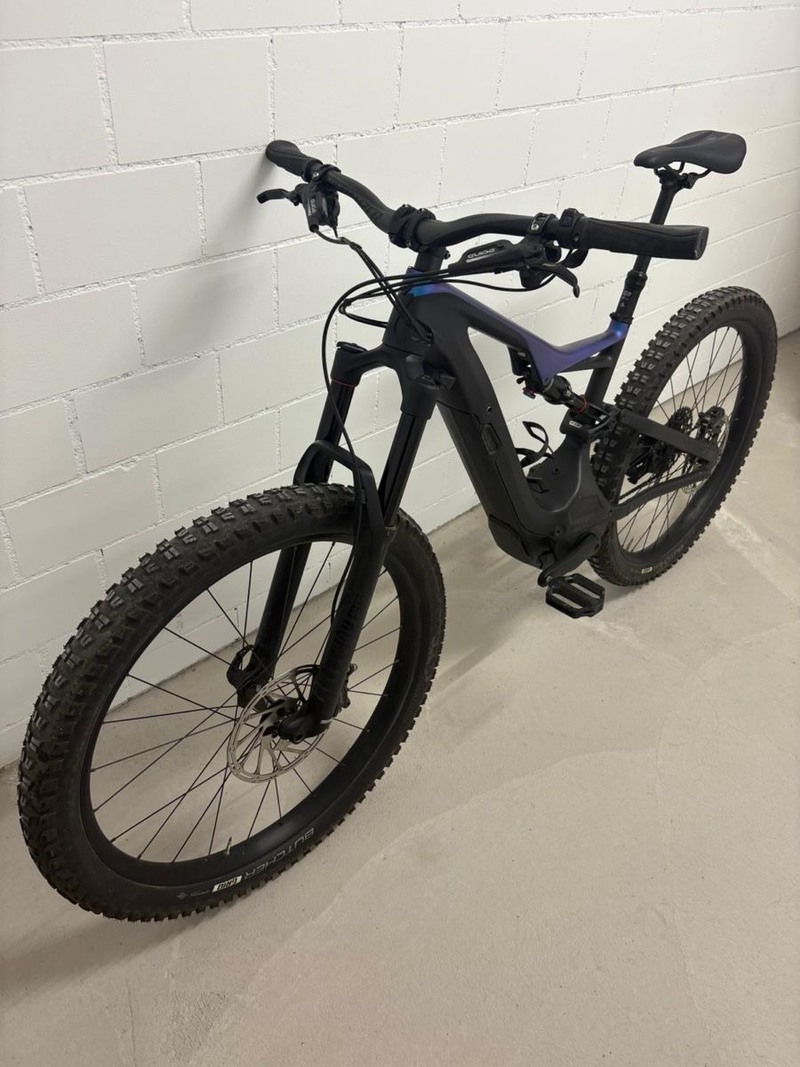 Specialized Velos: E-Bike  /  Specialized / Levo FSR Carbon – Gebraucht aus Roggliswil von momisch 1