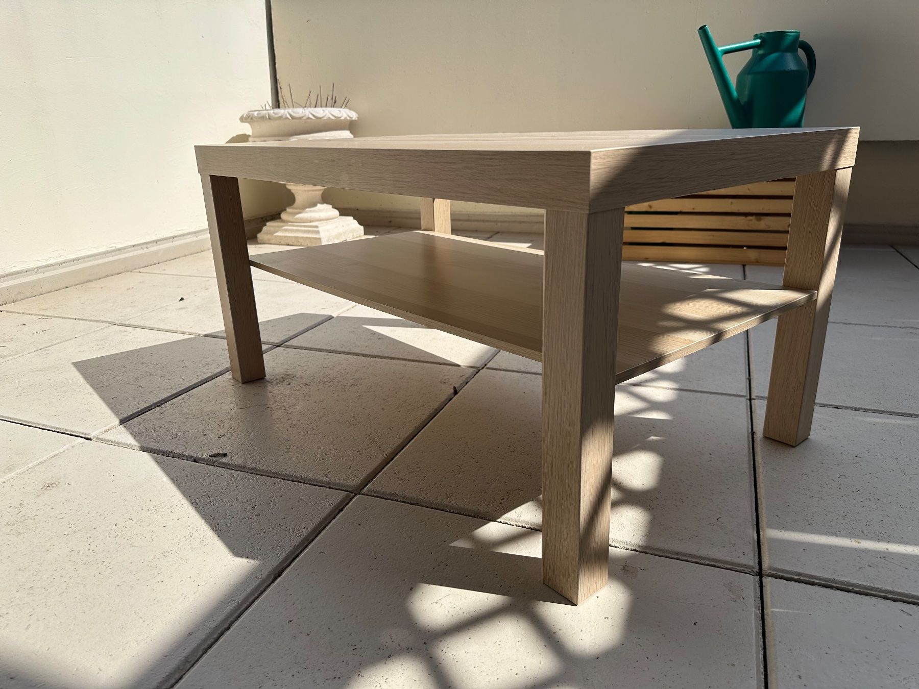 Tables: Table basse chêne clair avec tablette de rangement – D'occasion à La Croix-de-Rozon par QuentCH 3