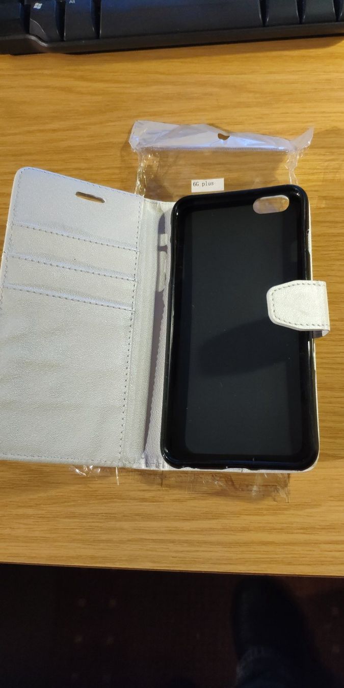 Altro in  Abbigliamento & Accessori: iPhone 6 Plus Etui Hülle in weiss – Nuovo e nell'imballaggio originale da Schaffhausen venduto da ABW-Trading 1