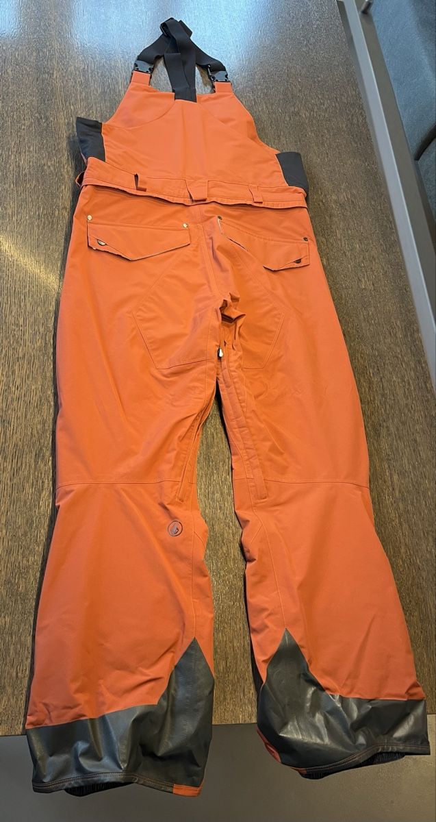 Completi: Wunderschöner, neuer Volcom Snowboardanzug 2-teilig – Nuovo (secondo la descrizione) da Solothurn venduto da Bagi1989 2