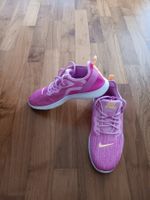 NIKE Original Neu Damen Schuh mit QR Code unbenutzt