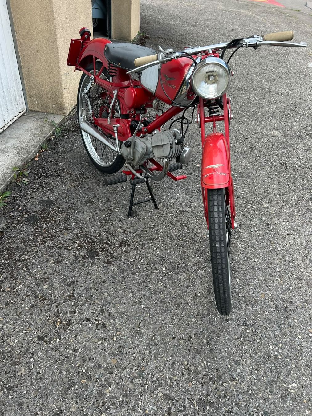 Lambretta Strasse: Moto guzzino 65cc – Gebraucht aus CERNIER von GarageConcept-Car 2