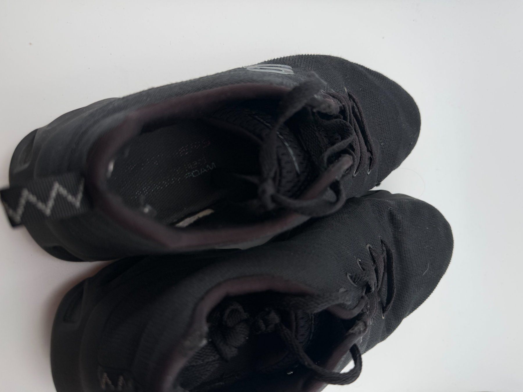 Scarpe da donna: Schwarze Skechers Schuhe – Usato da Riehen venduto da edu_92w7 3