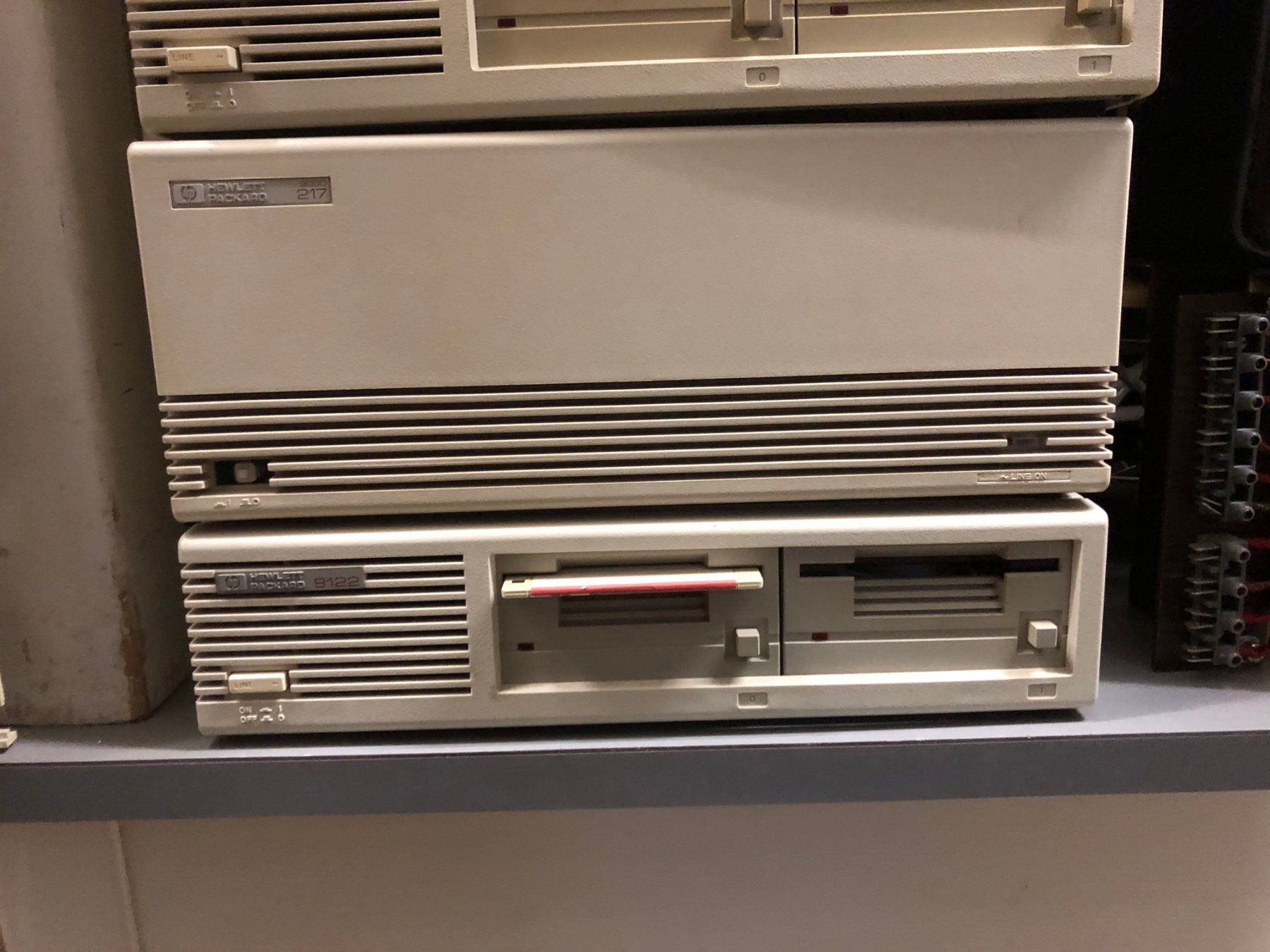 Hewlett Packard PC: Vintage Computer Floppy Laufwerke von HP 217 – Difettoso da Hinterkappelen venduto da atomschnee