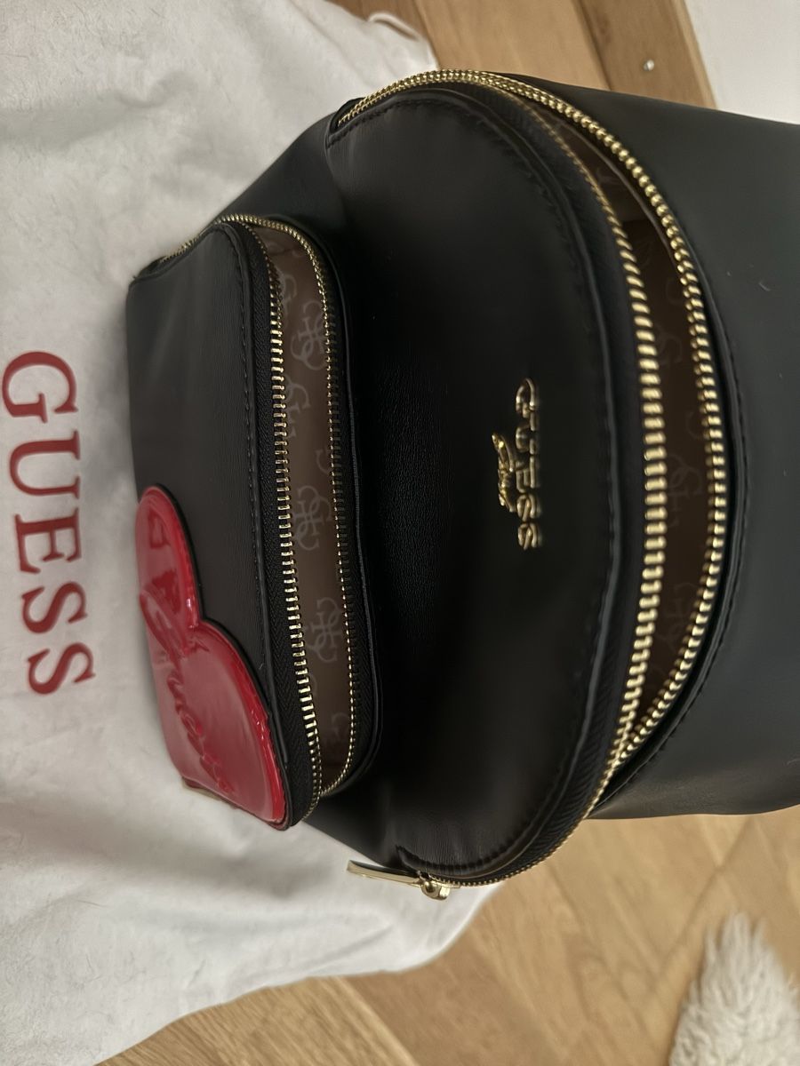 Guess Zaini: Guess Rucksack  – Nuovo (secondo la descrizione) da Rüti ZH venduto da des_6zbc 1