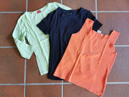 3 Stk. Shirt / T-Shirt / Oberteile Gr. S