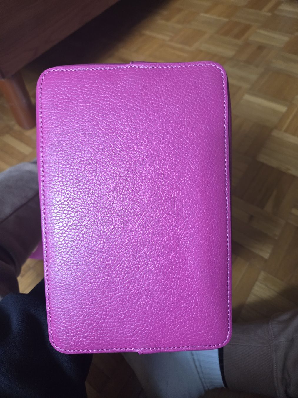 Borse da donna: Pinke Handtasche/Umhängetasche mit Wechselgurt, neuwertig – Nuovo (secondo la descrizione) da Adlikon b.Regensdf venduto da che_xxb9 3
