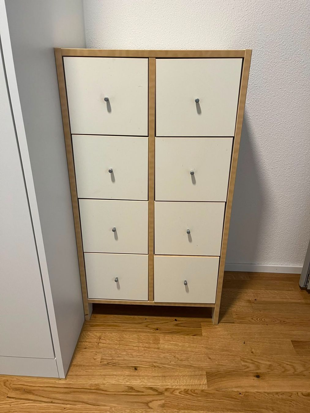 Commodes: Kommode mit 8 Schubladen – D'occasion à Zürich par Theburrenclan