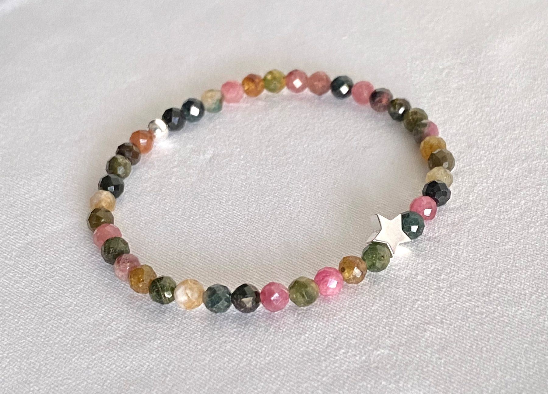 Bracciali & Braccialetti: Edelstein Armband Turmalin mit Silber auf Mass – Nuovo e nell'imballaggio originale da Zuzwil SG venduto da Lemliskat 2
