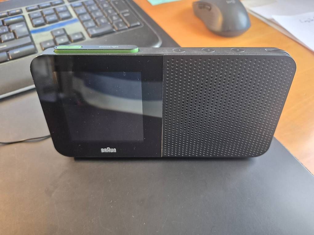 Wecker: Radio Wecker Marke Braun BNC010BK-SRC – Gebraucht aus Beinwil am See von alpha4712