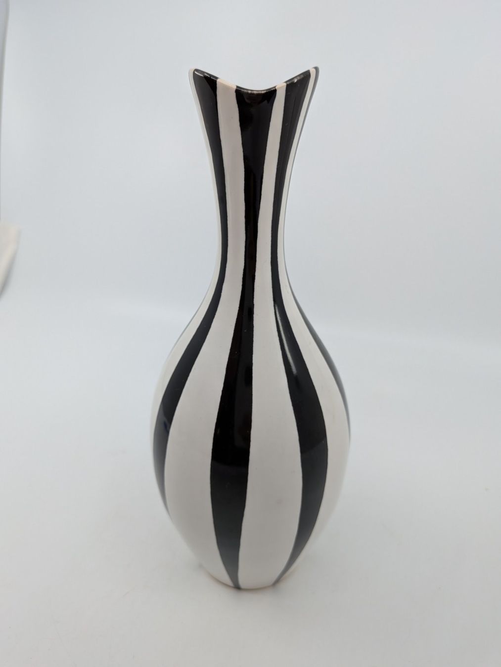 Vasi & Recipienti: Keramik Vase schwarz weiss – Usato da Emmen venduto da magelan 3