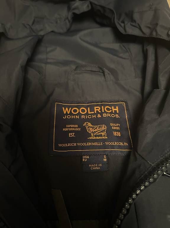 Giacche: WOOLRICH HERRENJACKE S – Usato da Niederhelfenschwil venduto da Mileko 2