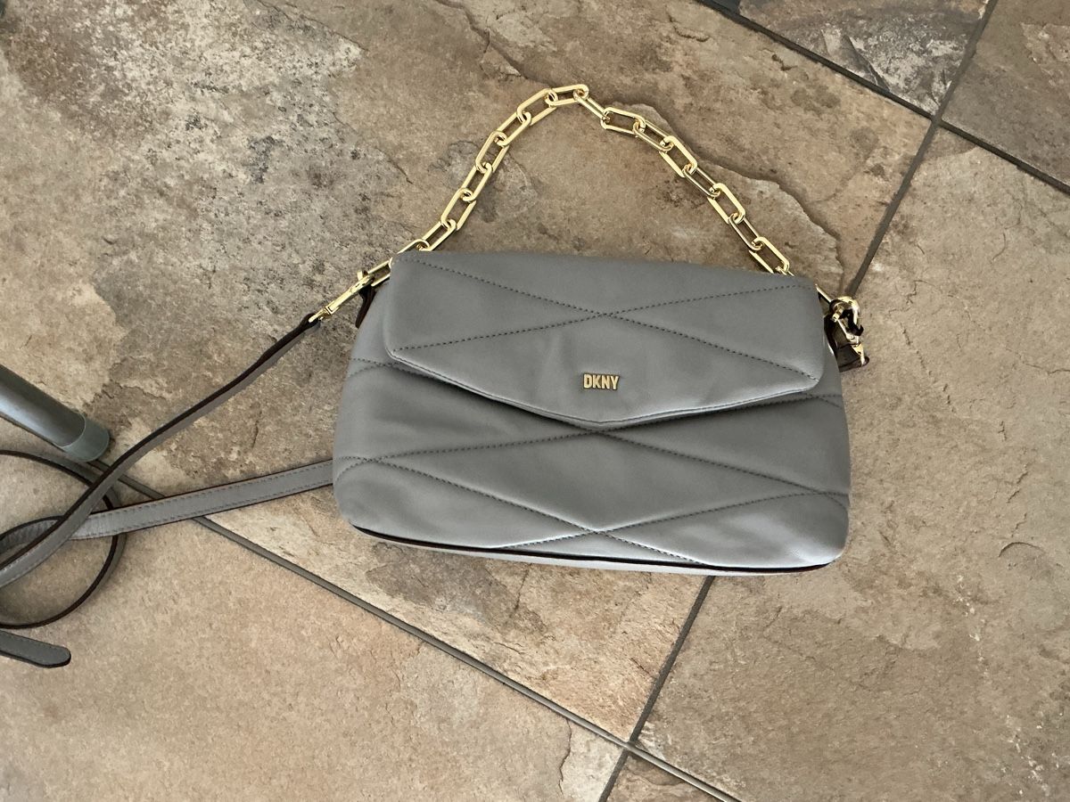 Borse da donna: DKNY Ledertasche – Nuovo (secondo la descrizione) da Buchs AG venduto da chipmunk710 3