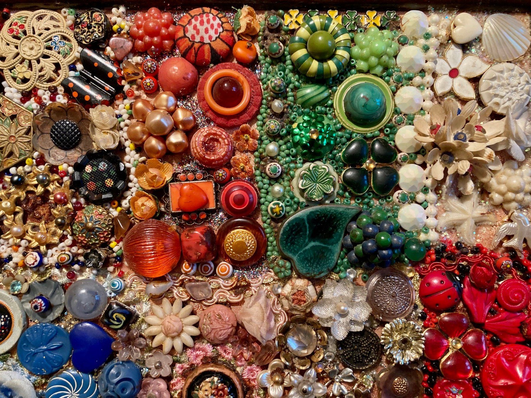 Knöpfe: Knopfbild / Knöpfe Sammlung / Dekoration – Gebraucht aus Zürich von cornetto55 3