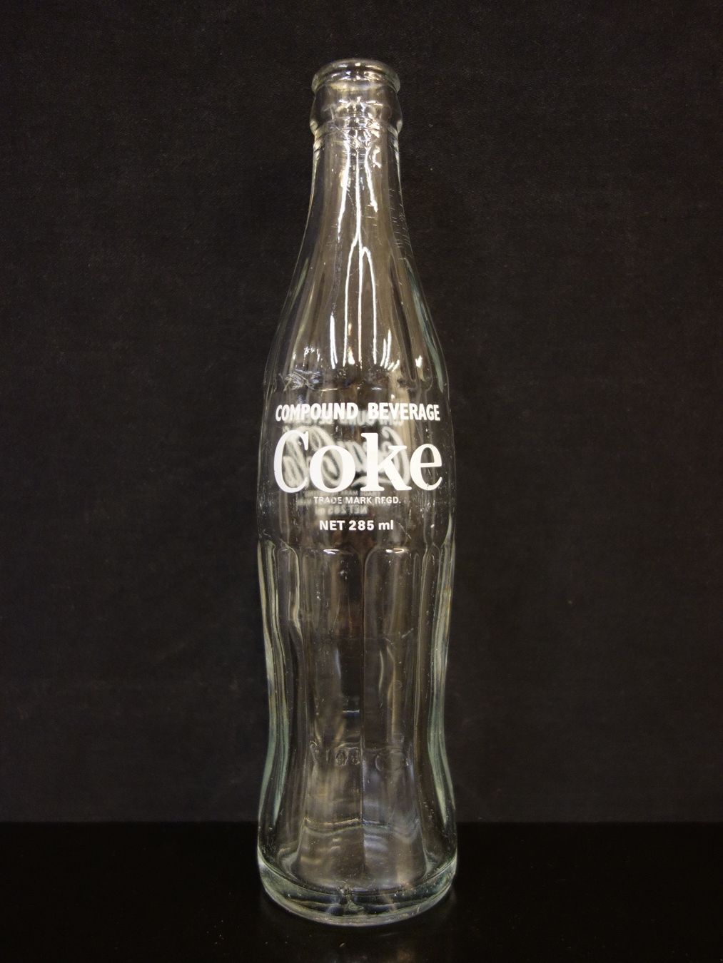 Coca-Cola Bottiglie: 1 kleine alte Flasche COCA-COLA COKE COMPOUND BEVERAGE – Usato da Kerzers venduto da Flaschenposten