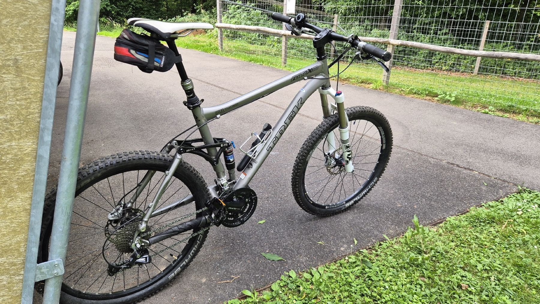 Trek Biciclette: Trek FuelX Fully Mountainbike – Usato da Buchs AG venduto da EasyPeasy 2