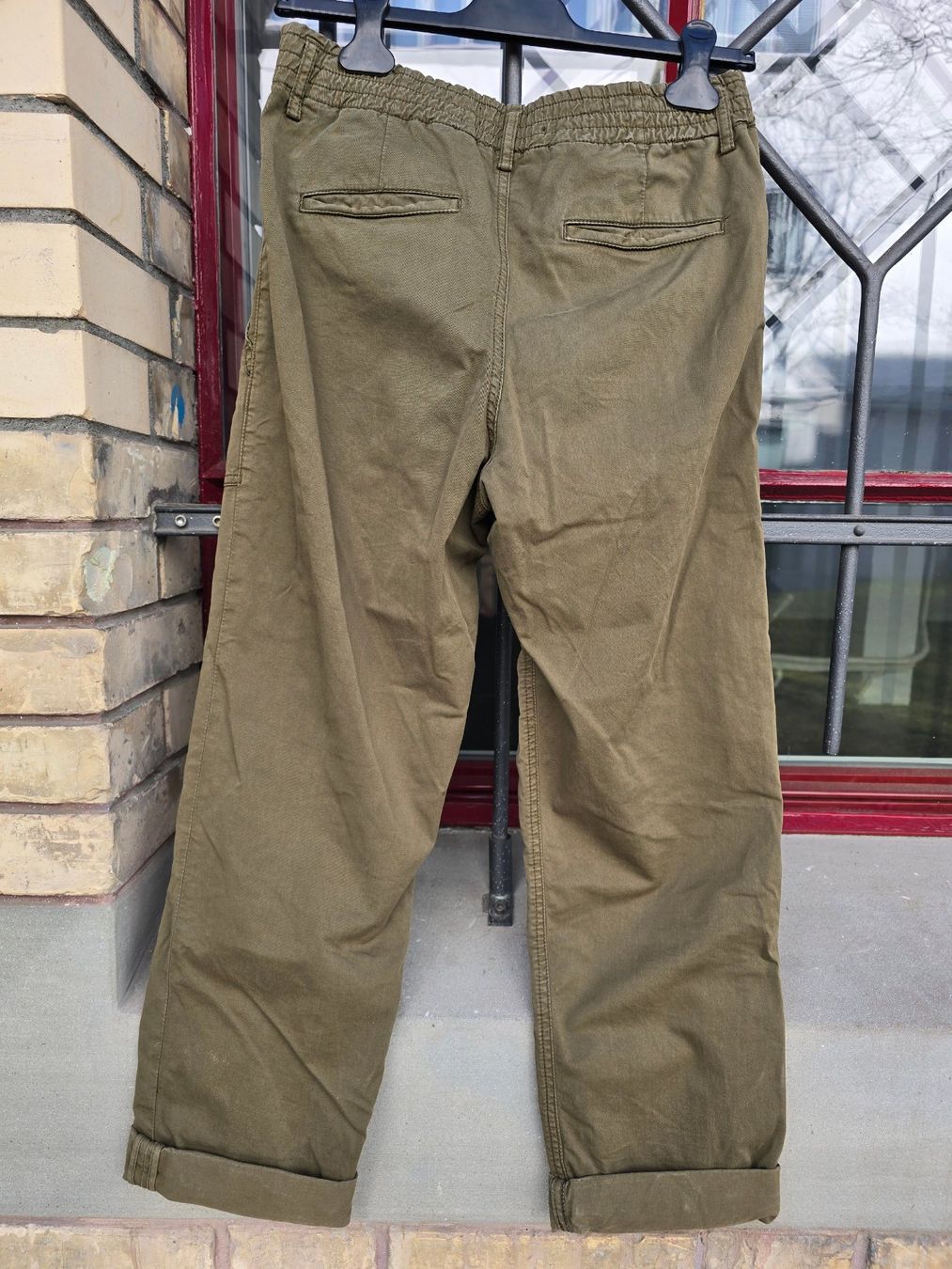 Drykorn Hosen: Kleidung: Hose olive/DRYKORN, Gr. 28 – Gebraucht aus Romanshorn von Rachacha 6