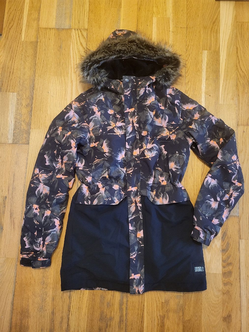 O'Neill Giacche: Skijacke/Winterjacke O'Neill Gr 176 oder Damen S/M – Nuovo (secondo la descrizione) da Kreuzlingen venduto da JP_1308