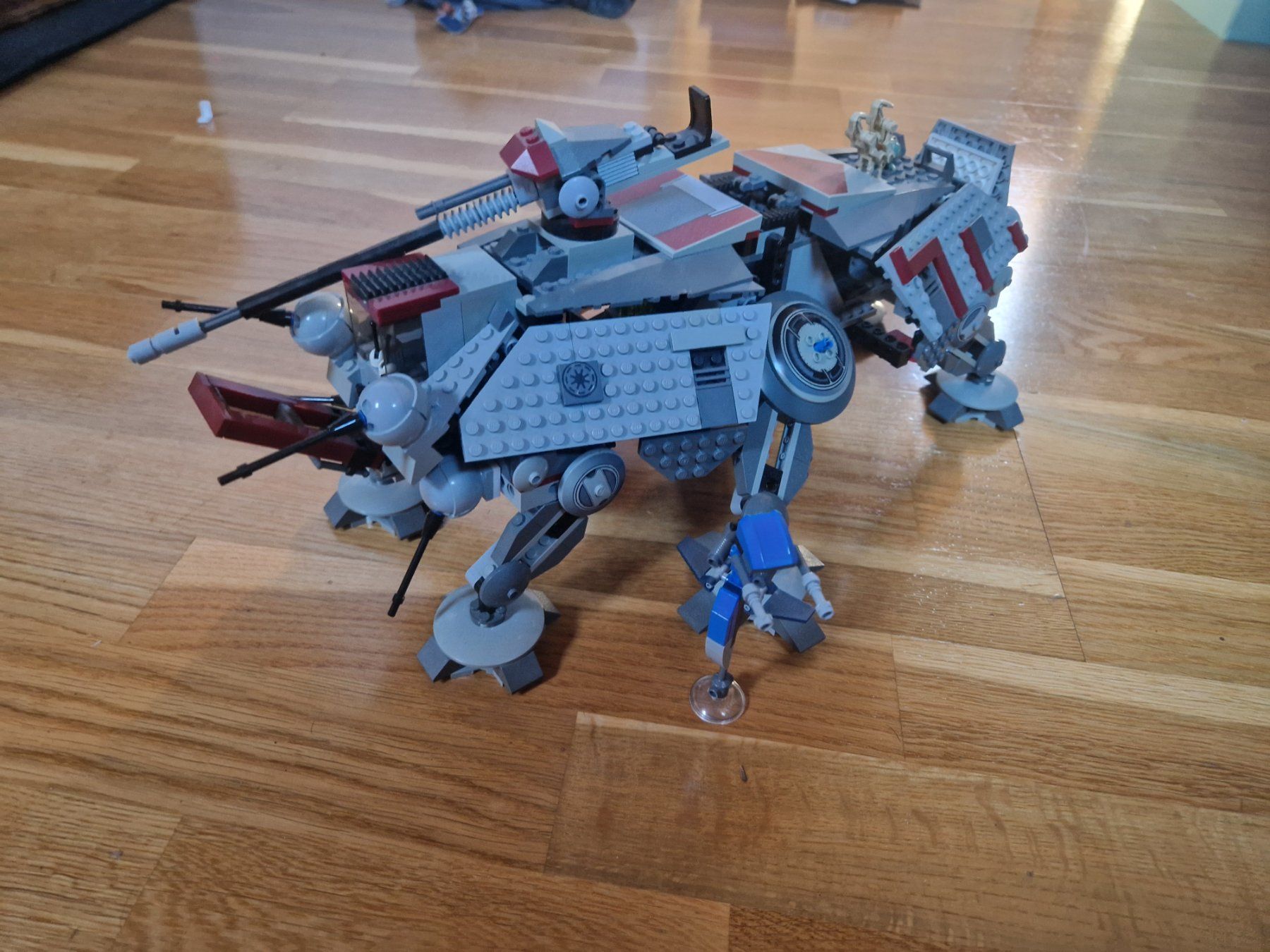 Lego Kit di costruzioni: Lego Star Wars AT-TE 7675 sans figurines – Usato da Bernex venduto da Mardone 3