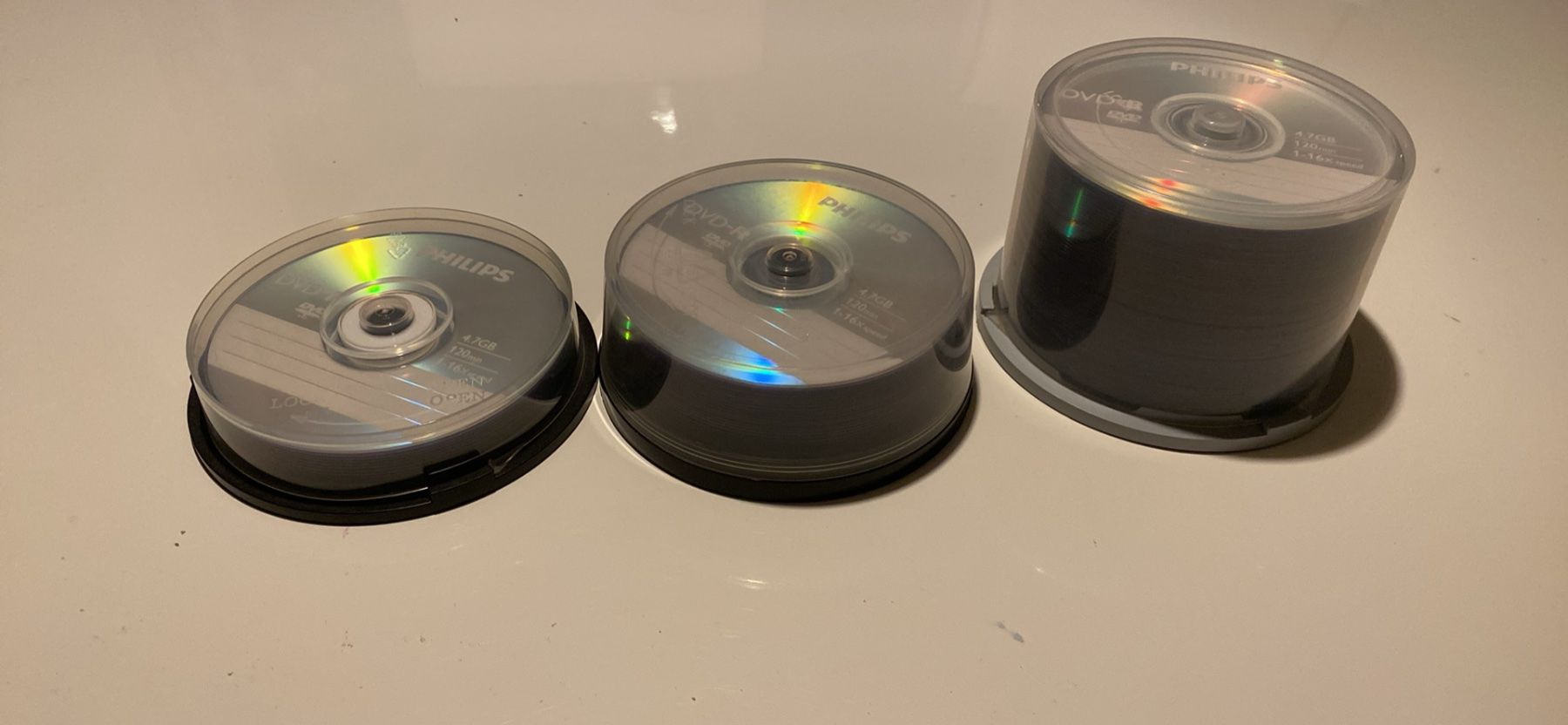 Tutti i DVDs: DVD CDs leer – Usato da Dällikon venduto da MKYMP 2