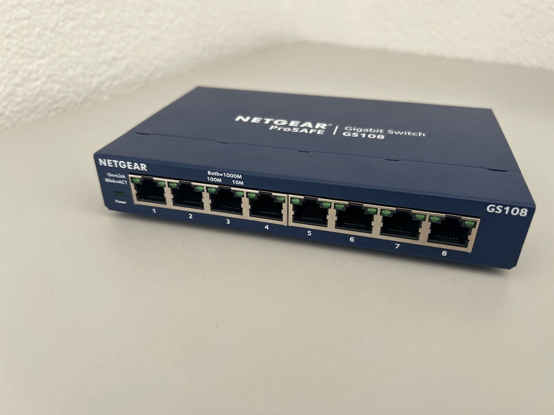 Hubs & Switches: NETGEAR ProSAFE Gigabit Switch GS108 – Gebraucht aus Gretzenbach von pasci_01