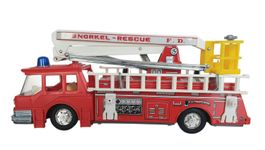 Feuerwehrauto mit Batterieantrieb