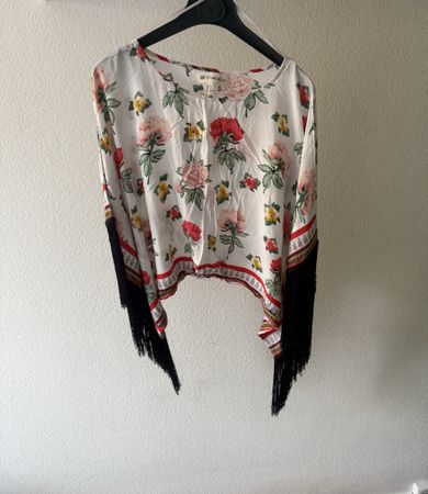 H&M Coachella Bluse mit Fransen, Grösse 40 - Sommerlook!