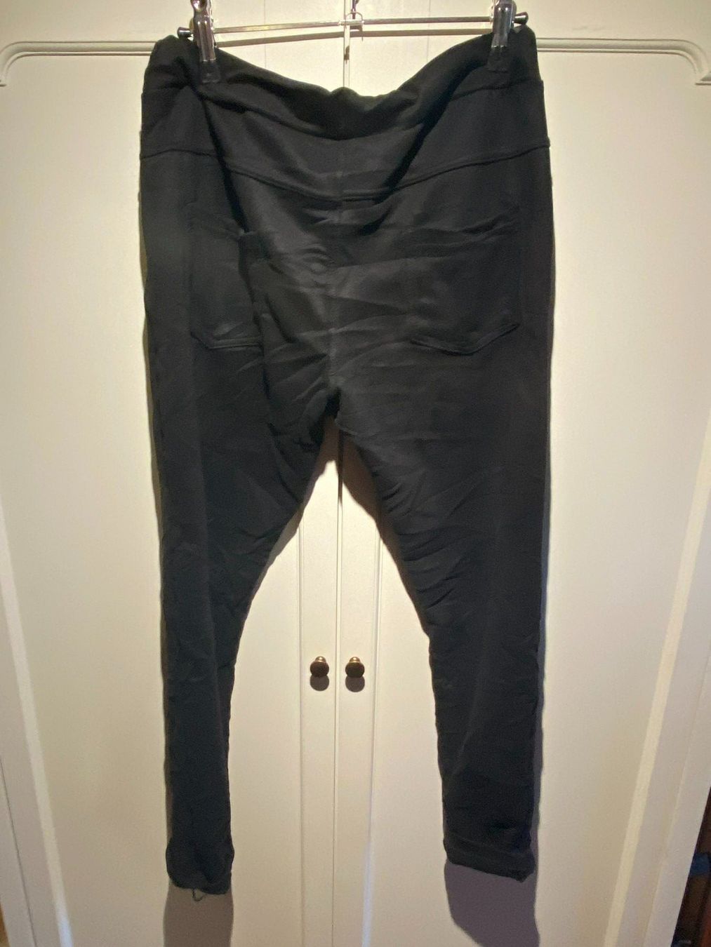 Pantalons: DAMENHOSE SAMTSTOFF,BLACK – Neuf (Voir description) à Meienried par ManuelaBoutique 7