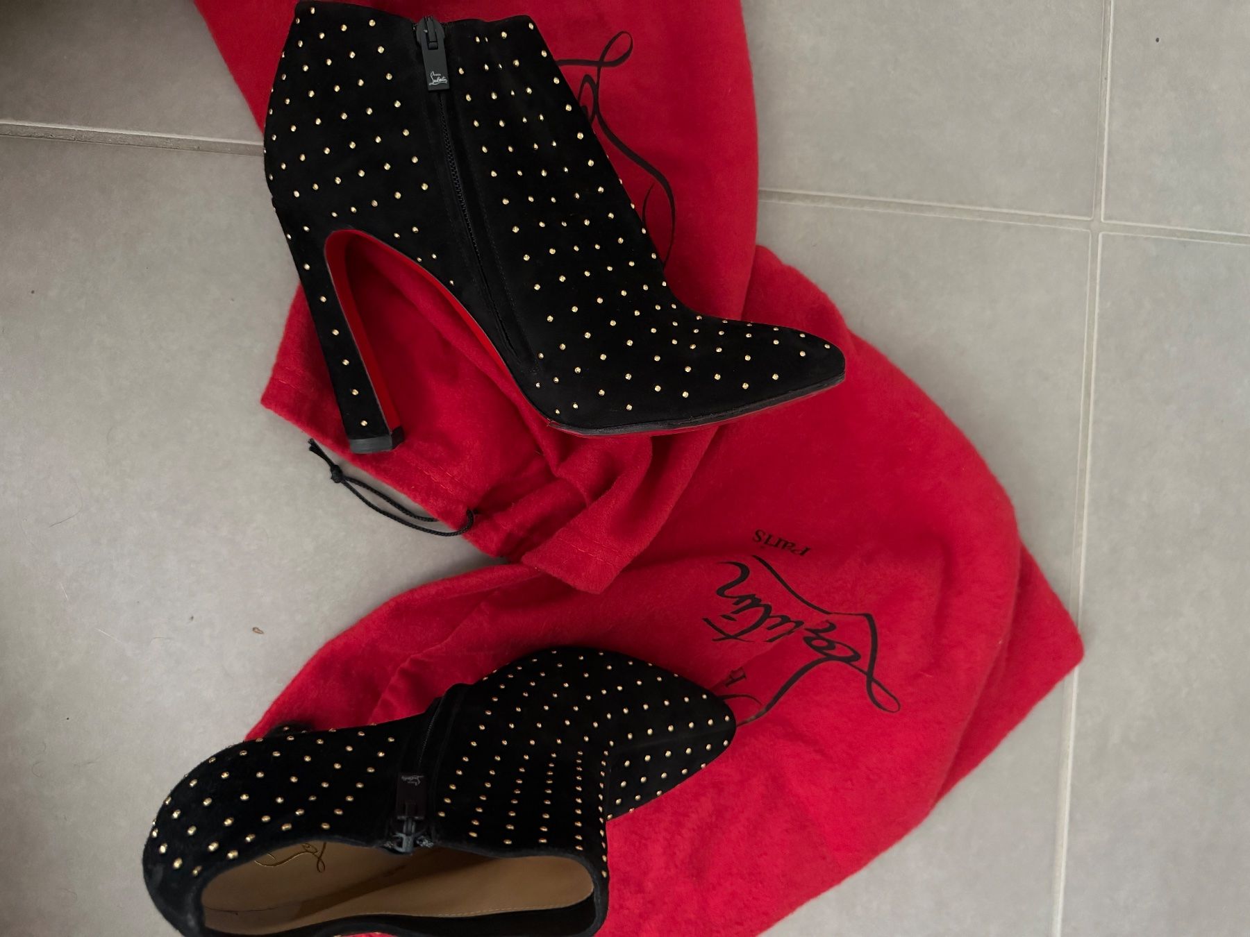 Christian Louboutin Scarpe da donna: Louboutin stivaletto – Usato da Gentilino venduto da shoes_jvs6