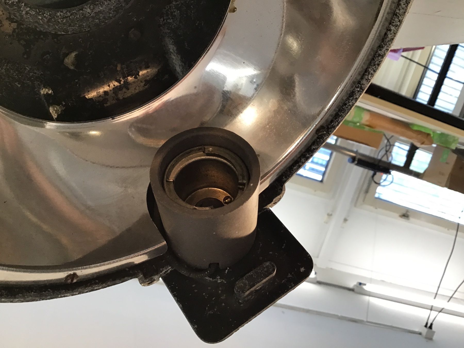 Lustres & lampes de plafonds: Strahler Strand Electric Vintage gebraucht – D'occasion à Dübendorf par sdbu-frappant 3