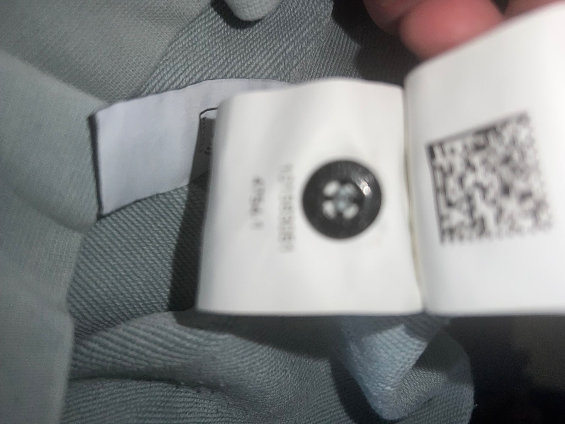 Maglioni & Felpe: 2 Stone island pullover orginal – Usato da Zürich venduto da aro_sgq2 2
