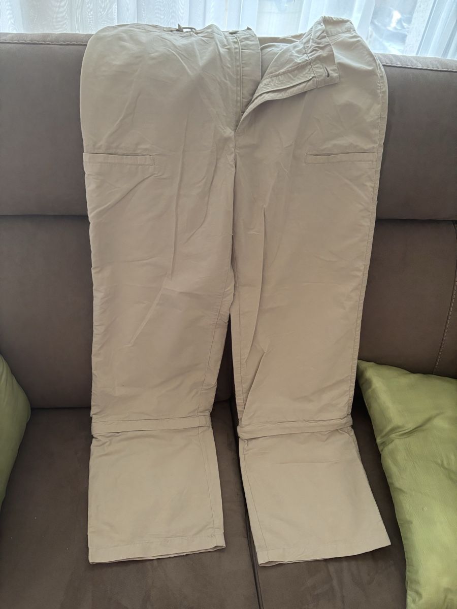 Pantaloni: Pantalon transformable – Usato da Lausanne venduto da isabelle0279