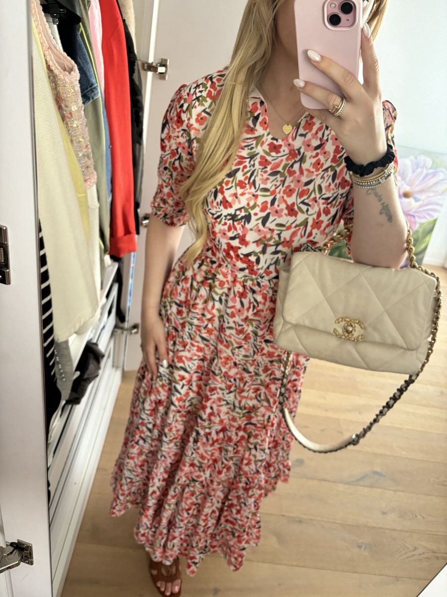 Lotti di vestiti: Sommerliches Kleid mit Blumenmuster, Grösse M – Nuovo (secondo la descrizione) da lenzburg venduto da naemi30 2