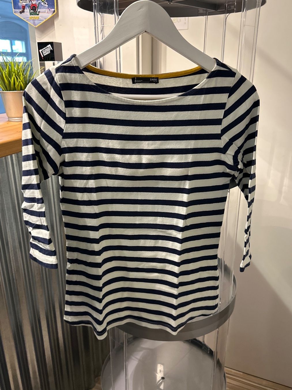 Zara Tops: Top der Marke Zara Grösse M – Gebraucht aus Bettwiesen von Relux1