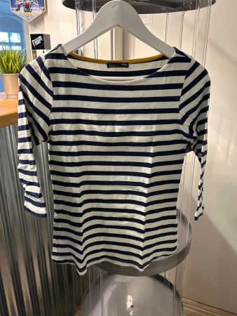 Top der Marke Zara Grösse M