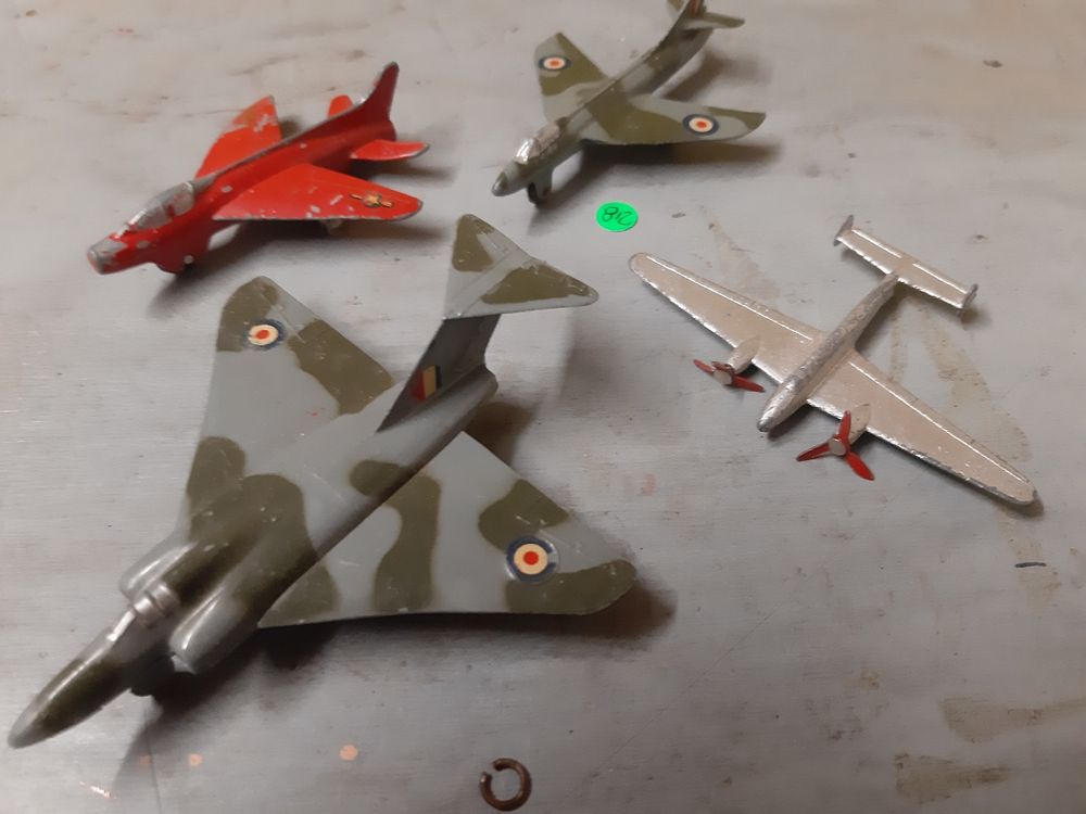 Dinky Toys Modellautos: Petits avions Dinky et Schuco – Gebraucht aus Monthey von Jmbois 2