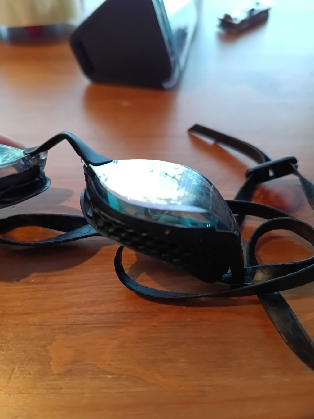 Occhiali & Lenti: Arena Schwimmbrille – Usato da Bertschikon (Gossau, ZH) venduto da SJLPHI 1