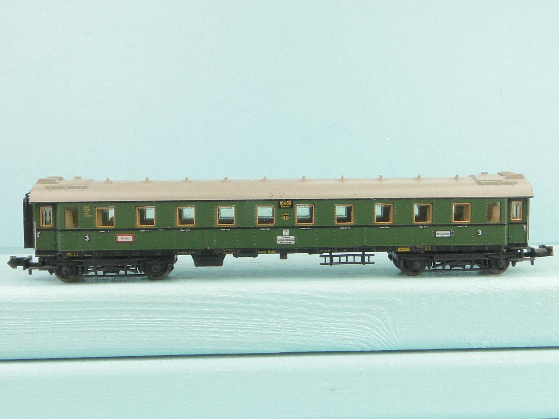 Trix Modelleisenbahnen: Minitrix DRG Schnellzug Set, 6-teilig – Gebraucht aus Bülach von Albitrain 6