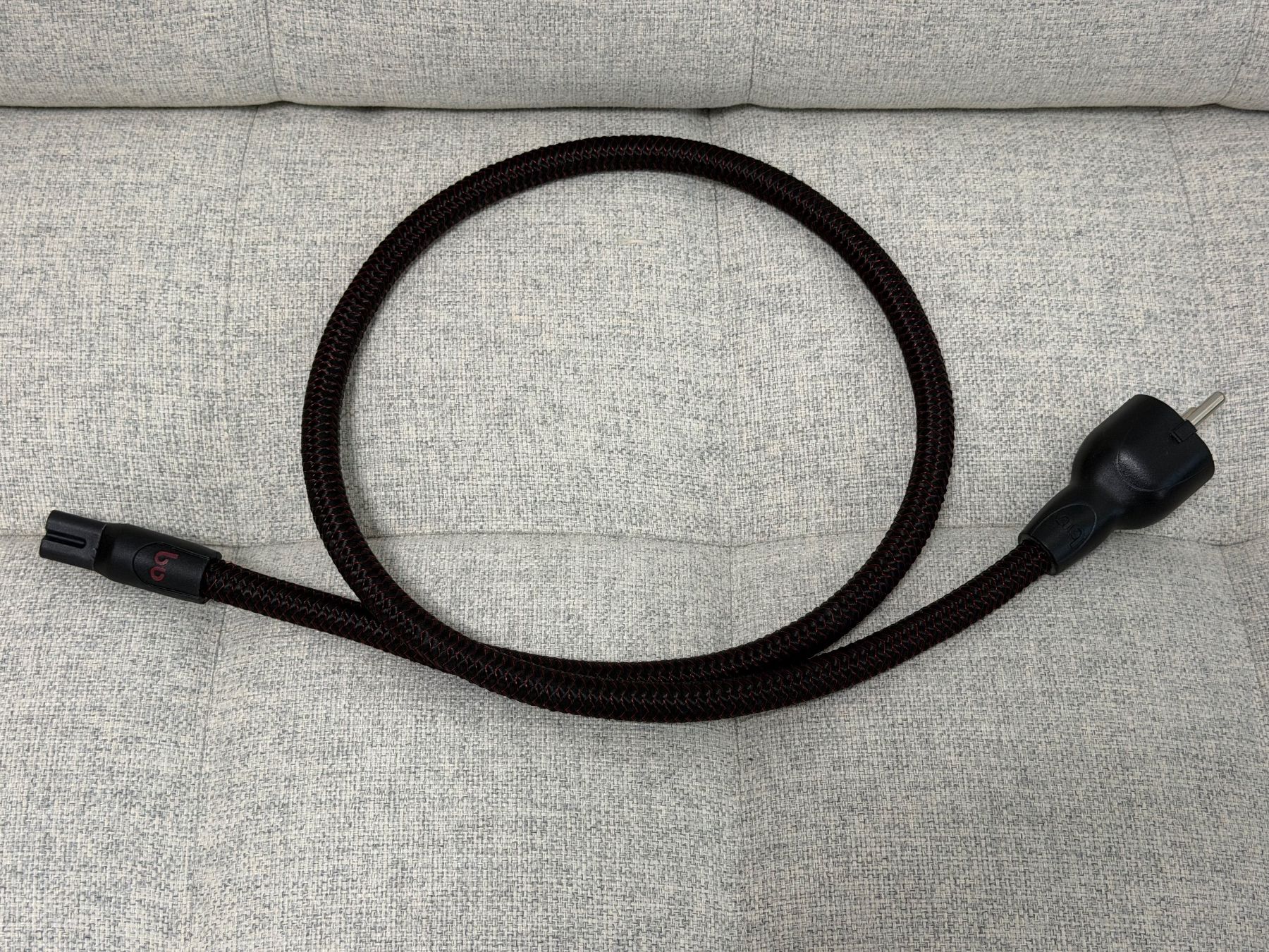 AudioQuest Cavi: Audioquest NRG-Z2 Netzkabel/Stromkabel C7/Schuko 1m – Usato da Riehen venduto da Nyenhuis 2