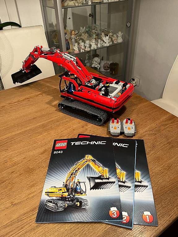 Technics Jeux de construction: Eigenbau  Raupenbagger 8043 – D'occasion à Olten par Einwegparadies 4