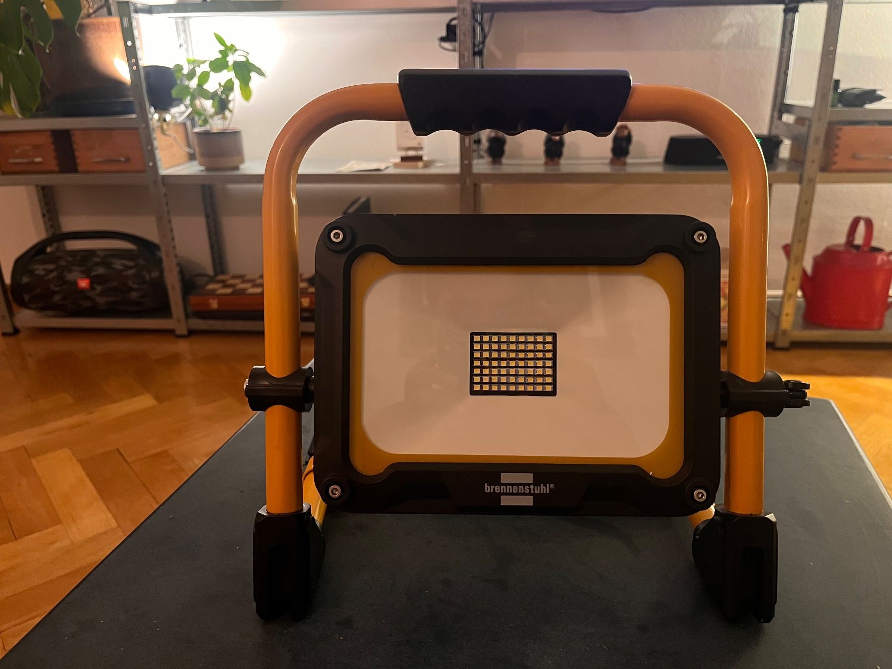 Lampade: Mobiler Akku LED Strahler JARO – Nuovo (secondo la descrizione) da Bern venduto da Ddhhtt 1