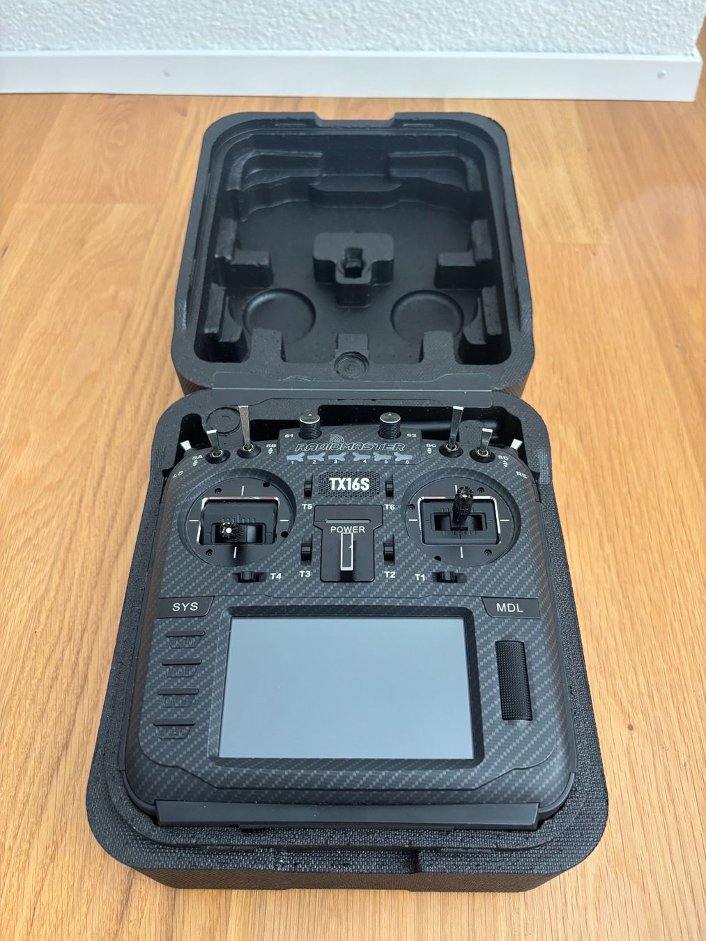 Radiomaster Telecomando: Radiomaster TX16S MKII 4-in-1 – Usato da Spiez venduto da LoooooKe 4