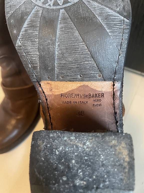 Damenschuhe: Stivale fiorentini+baker – Gebraucht aus Gentilino von ver_n6bc 4