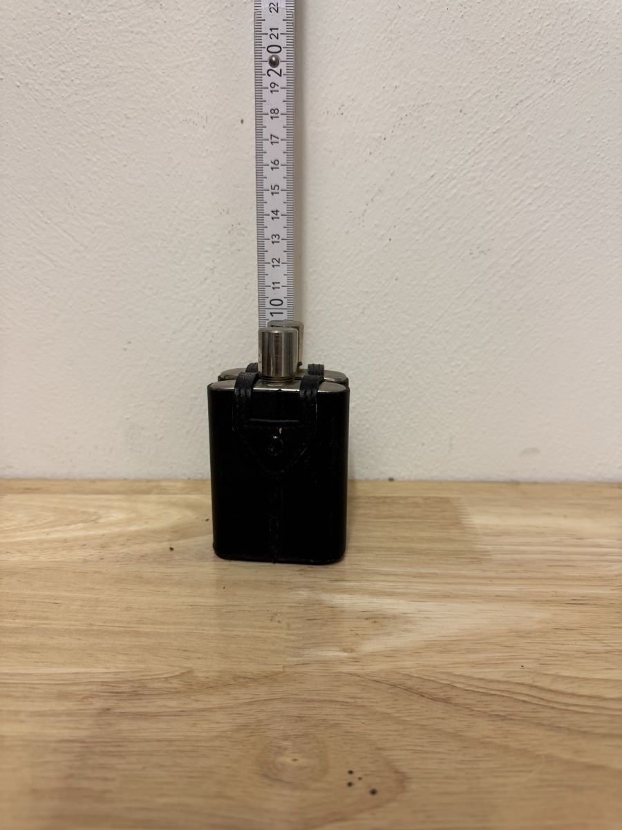 Sonstiges: Flachmann Doppelset Leder Schwarz Tin-Lined  – Gebraucht aus Birsfelden von inf_l2yy 4