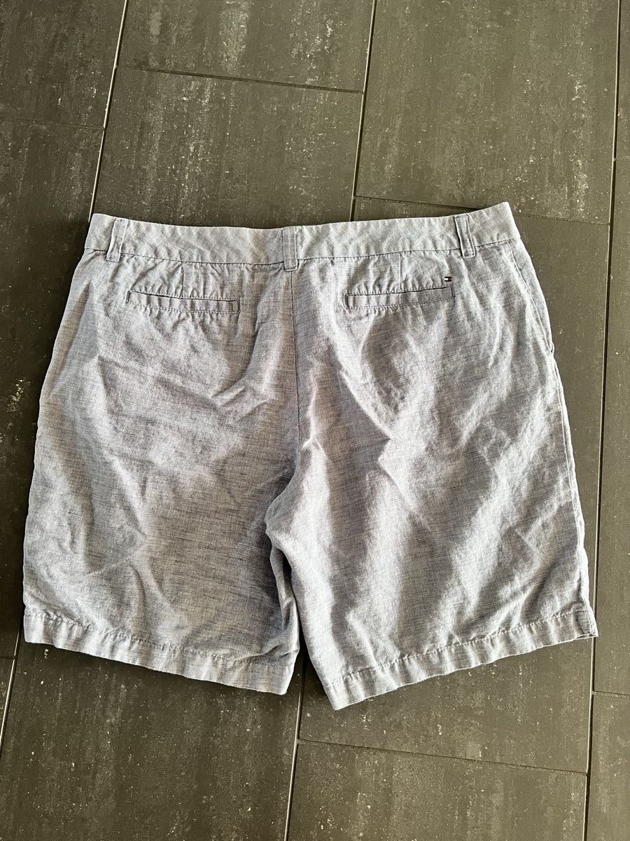 Tommy Hilfiger Pantaloni: Shorts Tommy Hilfiger 16 – Usato da Kreuzlingen venduto da Mirabilis0628 1