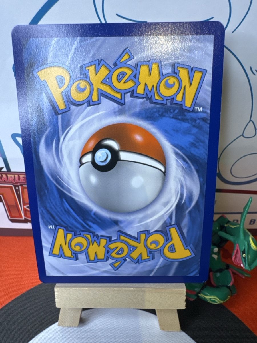 Pokémon Carte collezionabili: POKÉMON / Shiny Thievul / Shining Fates – Usato da Herzogenbuchsee venduto da TCG-High-Quality 1