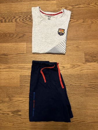 FC Barcelona Pyjama T-Shirt Kurzarm Shorts Grösse 13-14