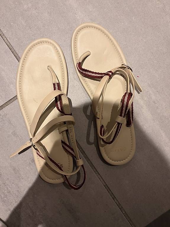 Scarpe da donna: Bally Sandalen Gr. 39.5 – Usato da Zollikofen venduto da amyfly