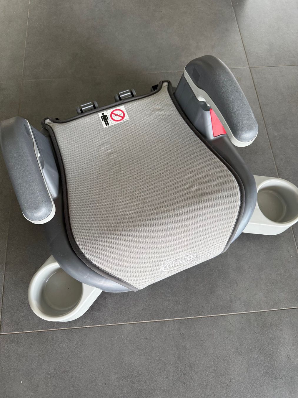 Seggiolini per auto: Siège d'appoint Graco en parfait état! – Usato da etoy venduto da lau_k5cp