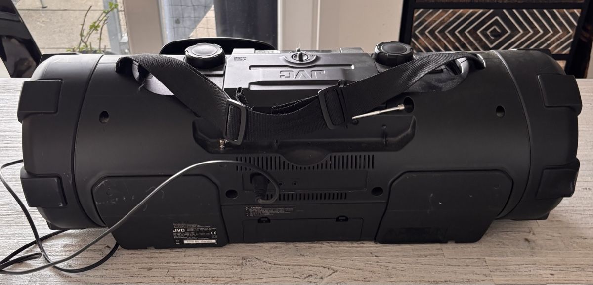 JVC Lettore multimediale portatile: JVC Boomblaster Ghettoblaster schwarz gebraucht – Usato da basel venduto da Drdracula 3